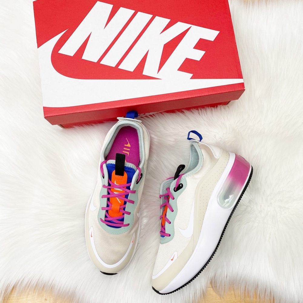NIKE Air Max Dia